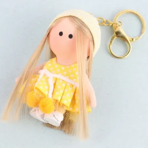 آویز جاکلیدی عروسکی دست ساز رها دامن زرد